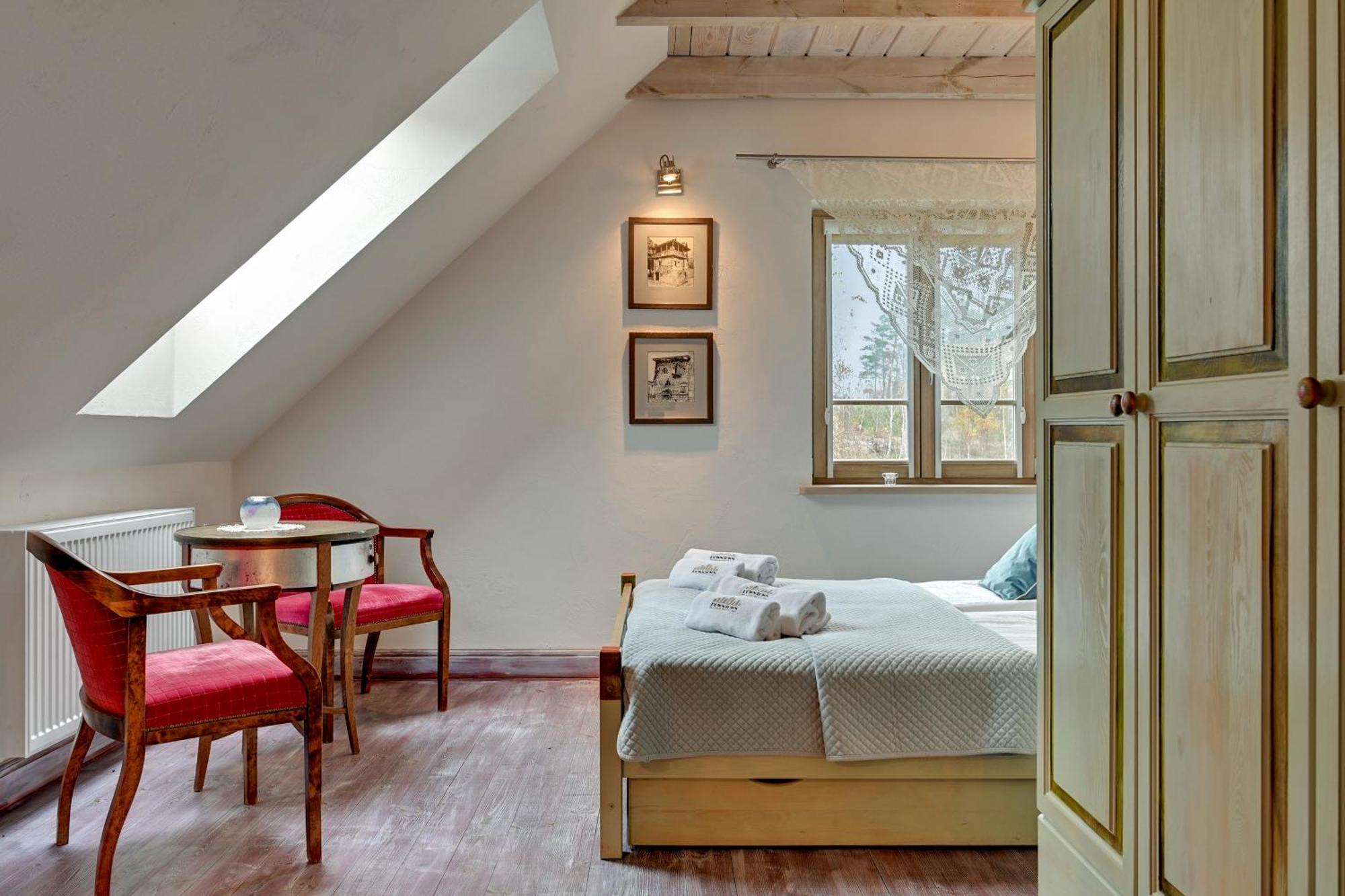 Lesny Dworek Sominy - Dom Z Sauna I Kominkiem Exterior photo
